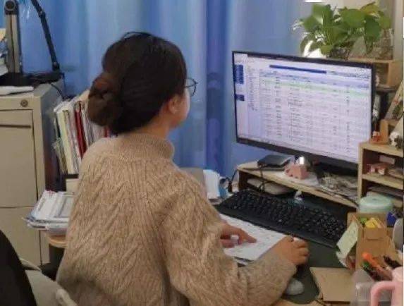 聚焦期末聚力教學(xué)服務(wù)——院系及教輔部門調(diào)研走訪紀(jì)實(shí)